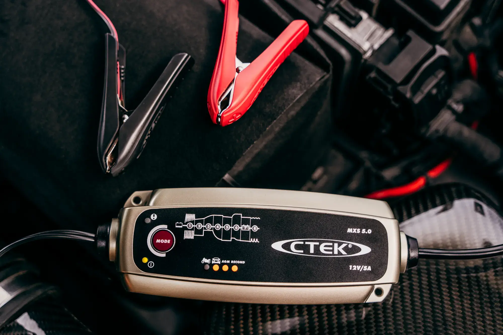 CTEK MXS5.0 Smart Battery Charger & Conditioner