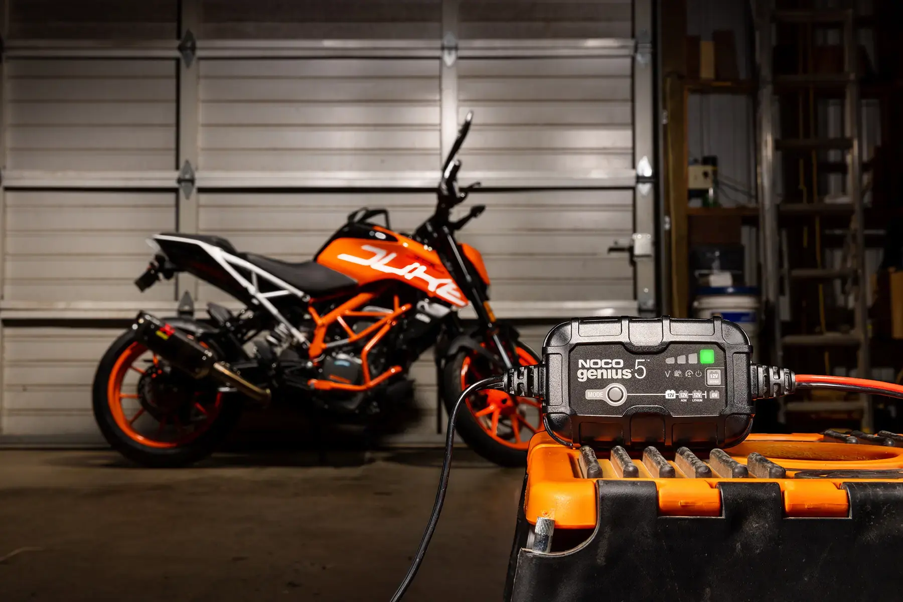 Noco GENIUS5 6V/12V 5-Amp Smart Battery Charger