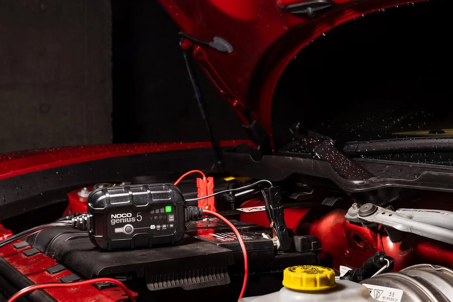 Noco GENIUS5 6V/12V 5-Amp Smart Battery Charger