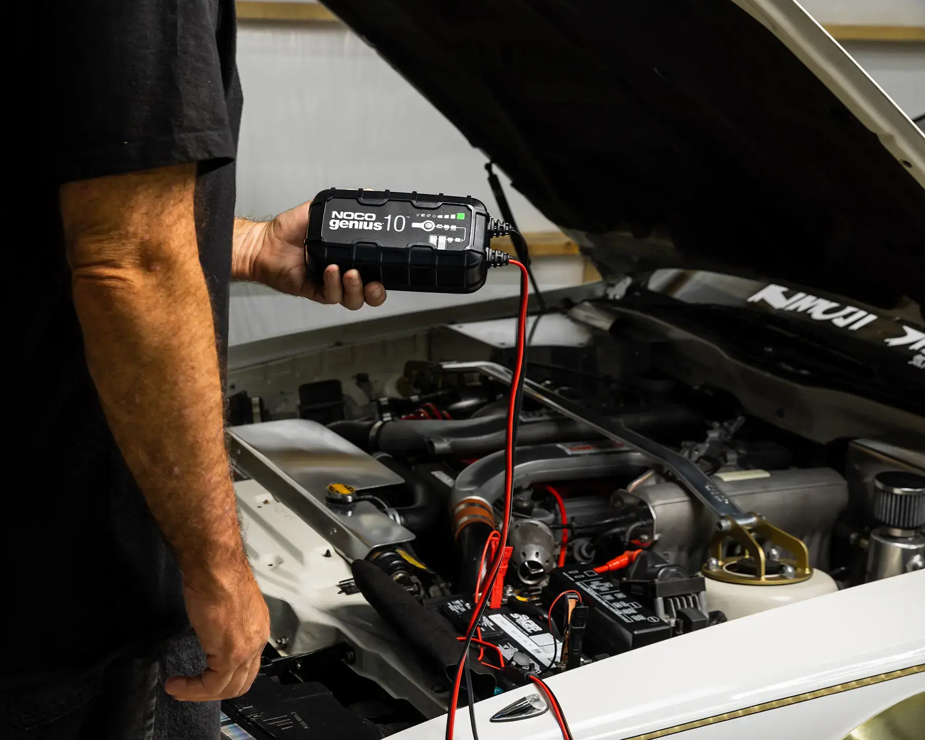 Noco GENIUS10 6V/12V 10-Amp Smart Battery Charger