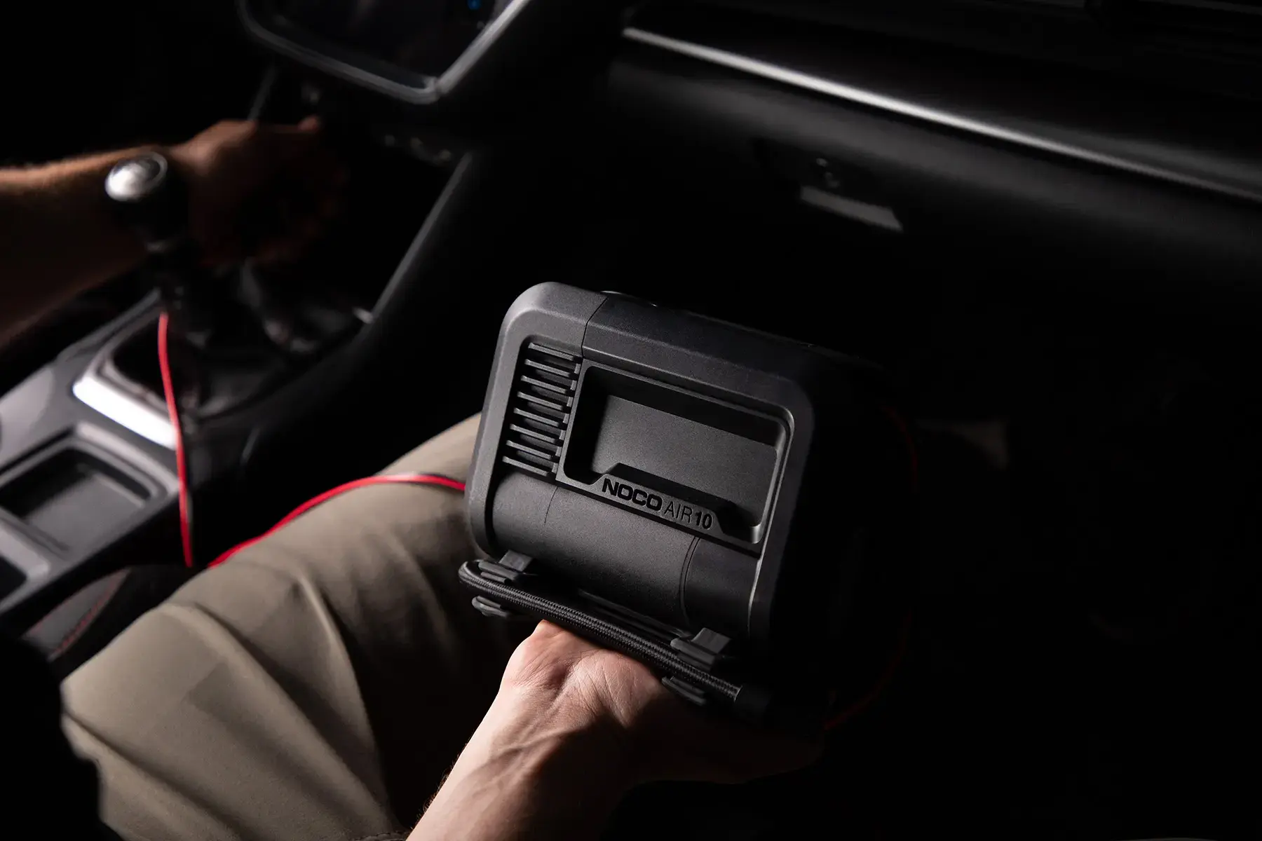 Noco AIR10 10A 60PSI Portable Air Compressor | Car Parts 4 Less