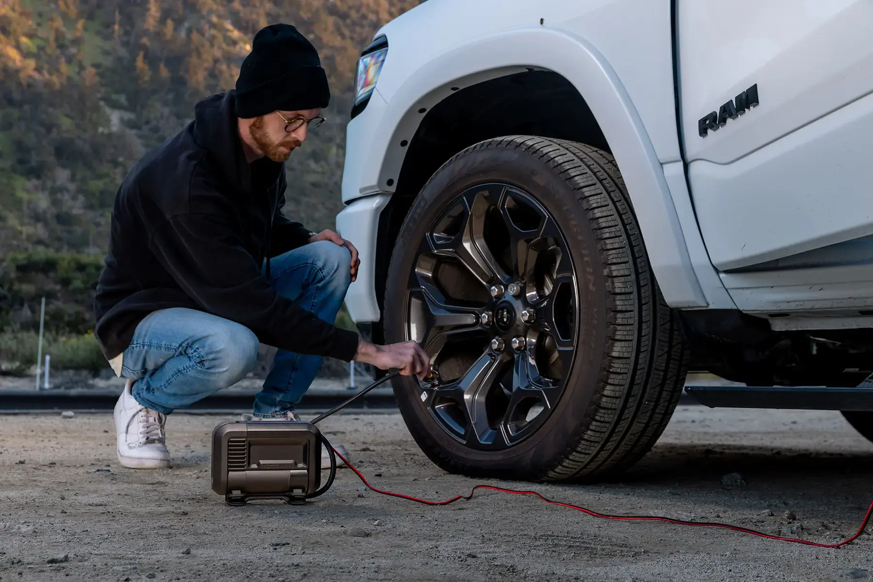 Noco AIR10 10A 60PSI Portable Air Compressor