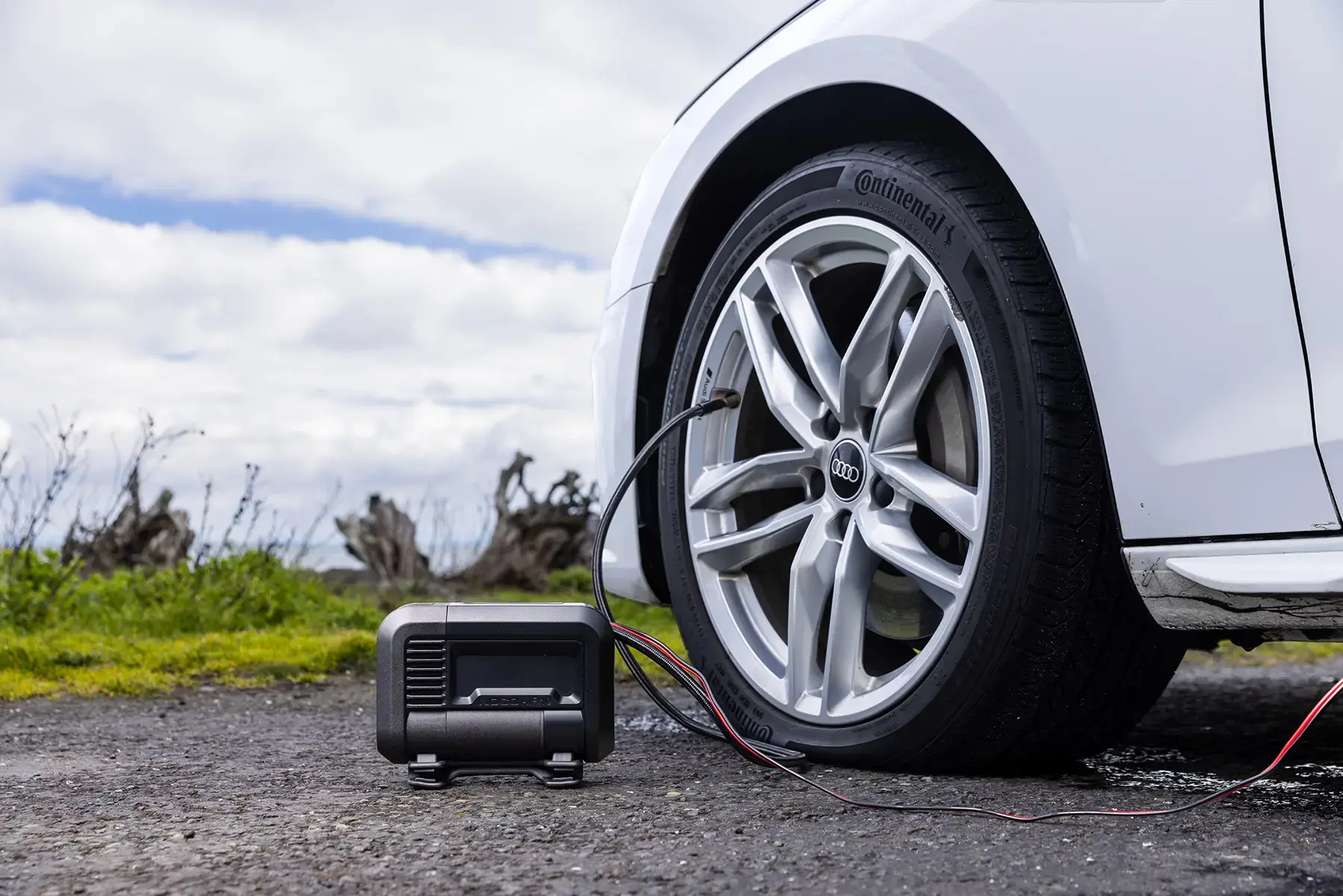 Noco AIR10 10A 60PSI Portable Air Compressor | Car Parts 4 Less