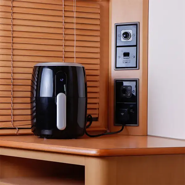 Streetwize 1.7L Air Fryer With Digital Display